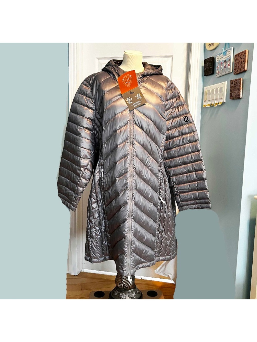 COAT, DOWN FILLING, LEAD GREY, SIZE 5X, FOR COLDER DAYS, ZIP FRONT, ZIP POCKETS,